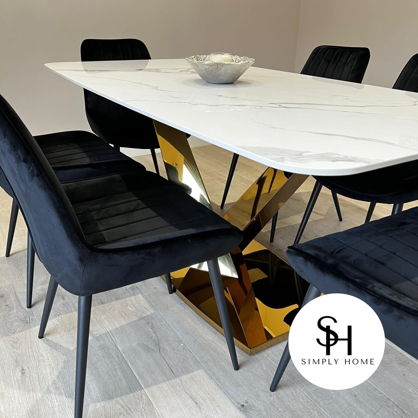 Vitorio White Marble Dining Table with Black Luca Chairs